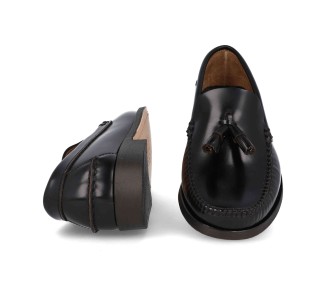Zapatos Castellanos con borlas Negro por 65€