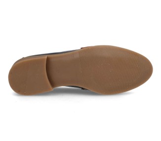 Zapatos tipo mocasin de piel con tacon vajo bda 2410